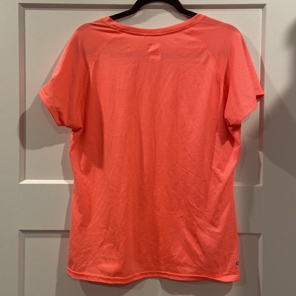 The North Face Neon Coral V neck Women's XL *some damage- spot and thread - Picture 5 of 7